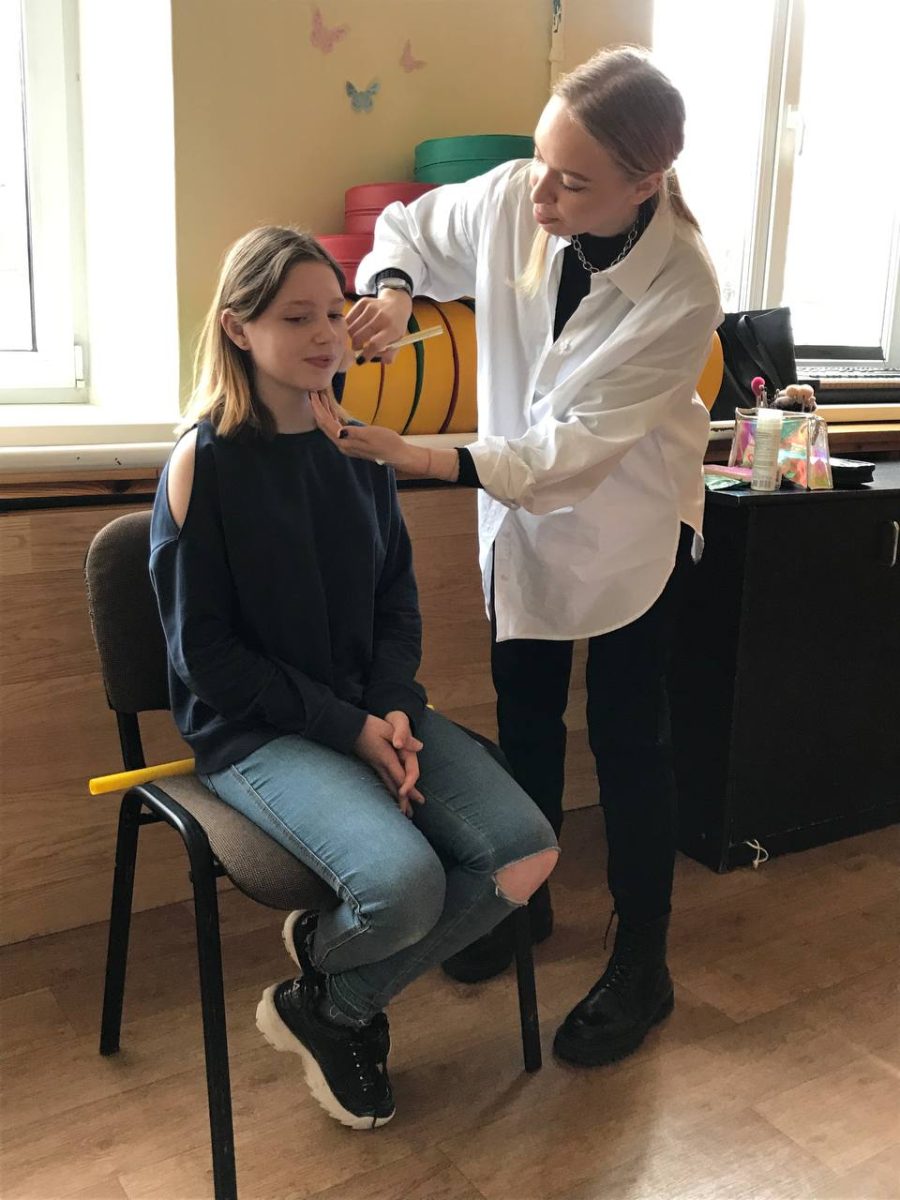 Праздник красоты и женственности в Молодечненской и Вилейской специальных общеобразовательных школах-интернатах