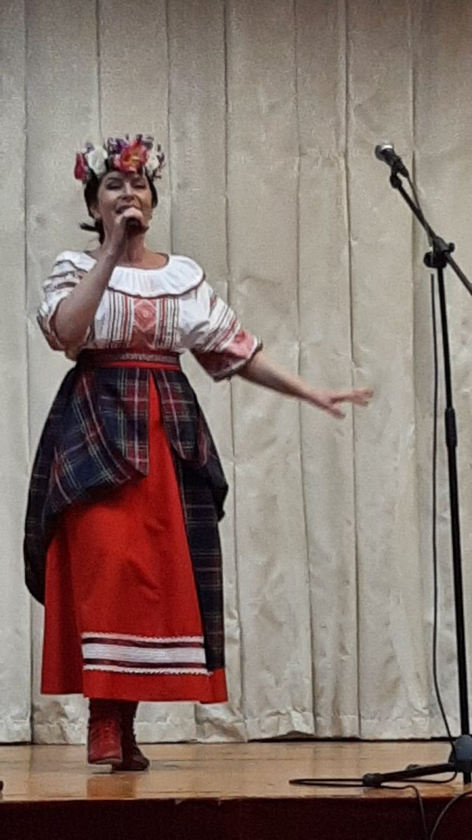 30 марта в Червеньском доме-интернате для детей-инвалидов с благотворительным концертом выступила арт-фольк группа «Велес»