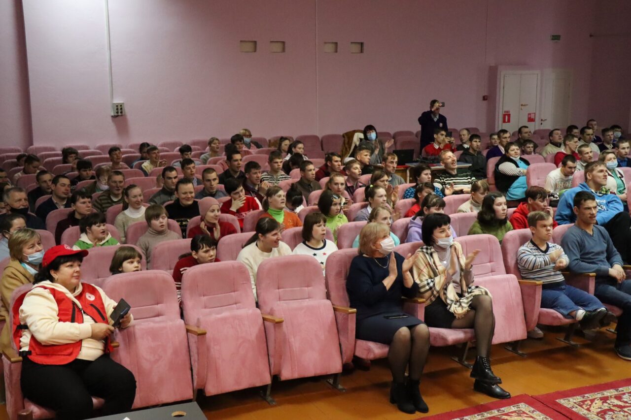 8 апреля 2022 г. в Червеньском доме-интернате прошел концерт, посвященный празднику Благовещения Пресвятой Богородицы