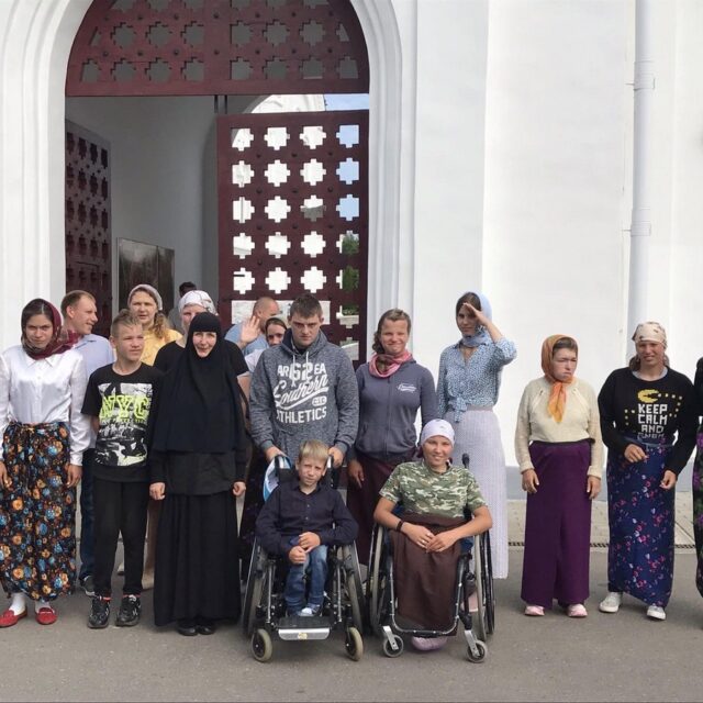 Поездка воспитанников Ивенецкого дома-интерната в Полоцкий Спасо-Евфросиниевский монастырь