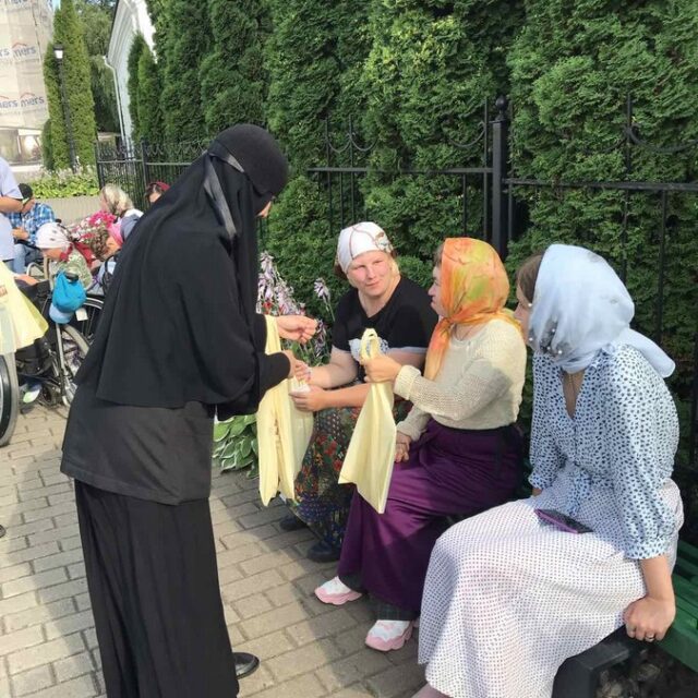 Поездка воспитанников Ивенецкого дома-интерната в Полоцкий Спасо-Евфросиниевский монастырь