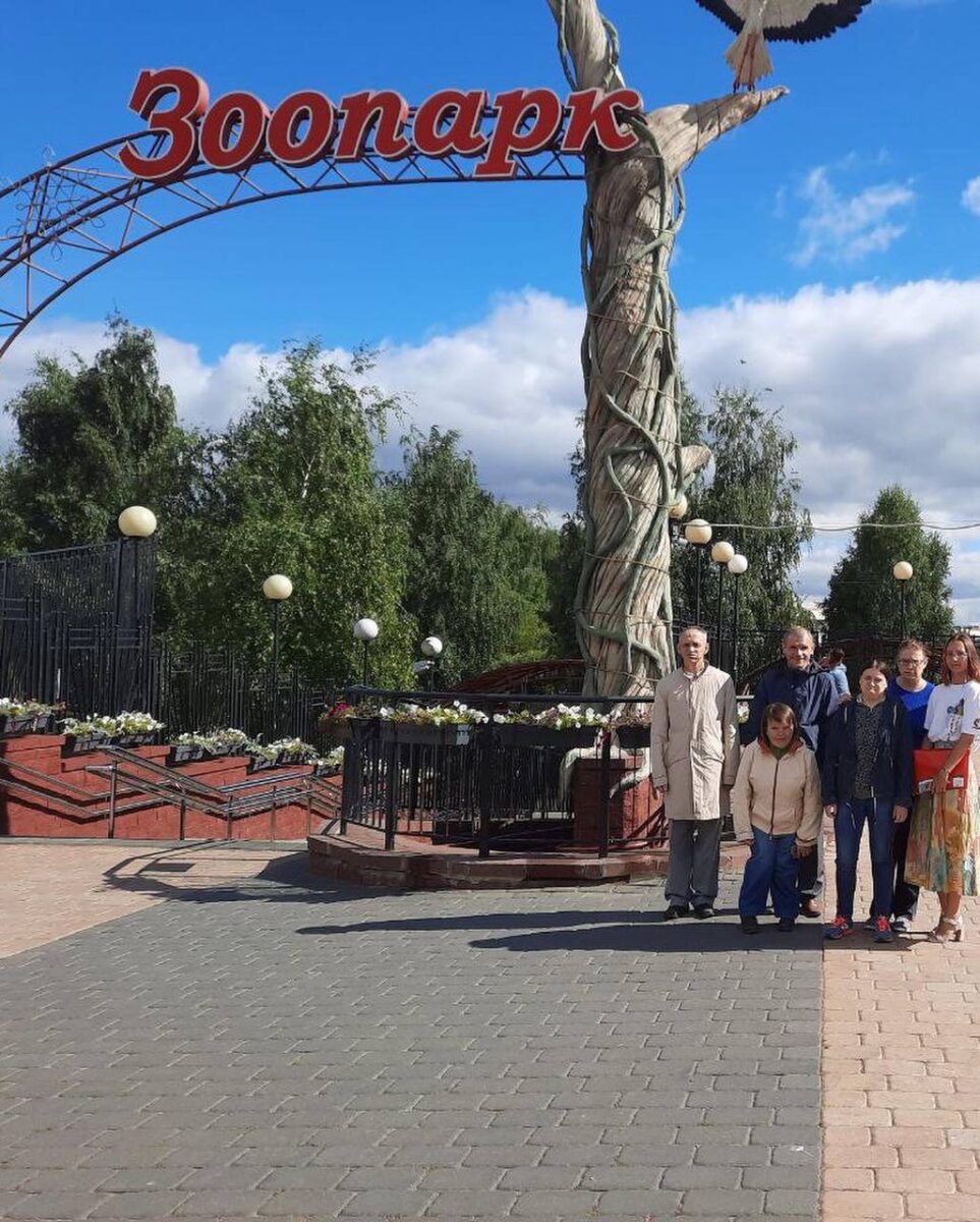 Наши подопечные из Логойского дома-интерната побывали на представлении в Минском дельфинарии «Немо»