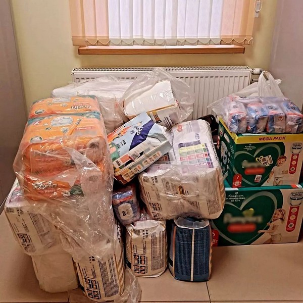 Помимо помощи интернатам наш Фонд осуществляет также поддержку Братства в честь святого апостола Иоанна Богослова Минской епархии БПЦ и Синодального отдела по церковной благотворительности и социальному служению БПЦ